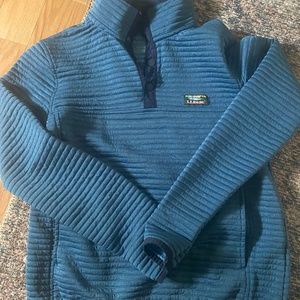 LL bean Airlight Pullover Sweatshirt